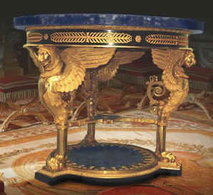 Neoclassical Winged Lion Table